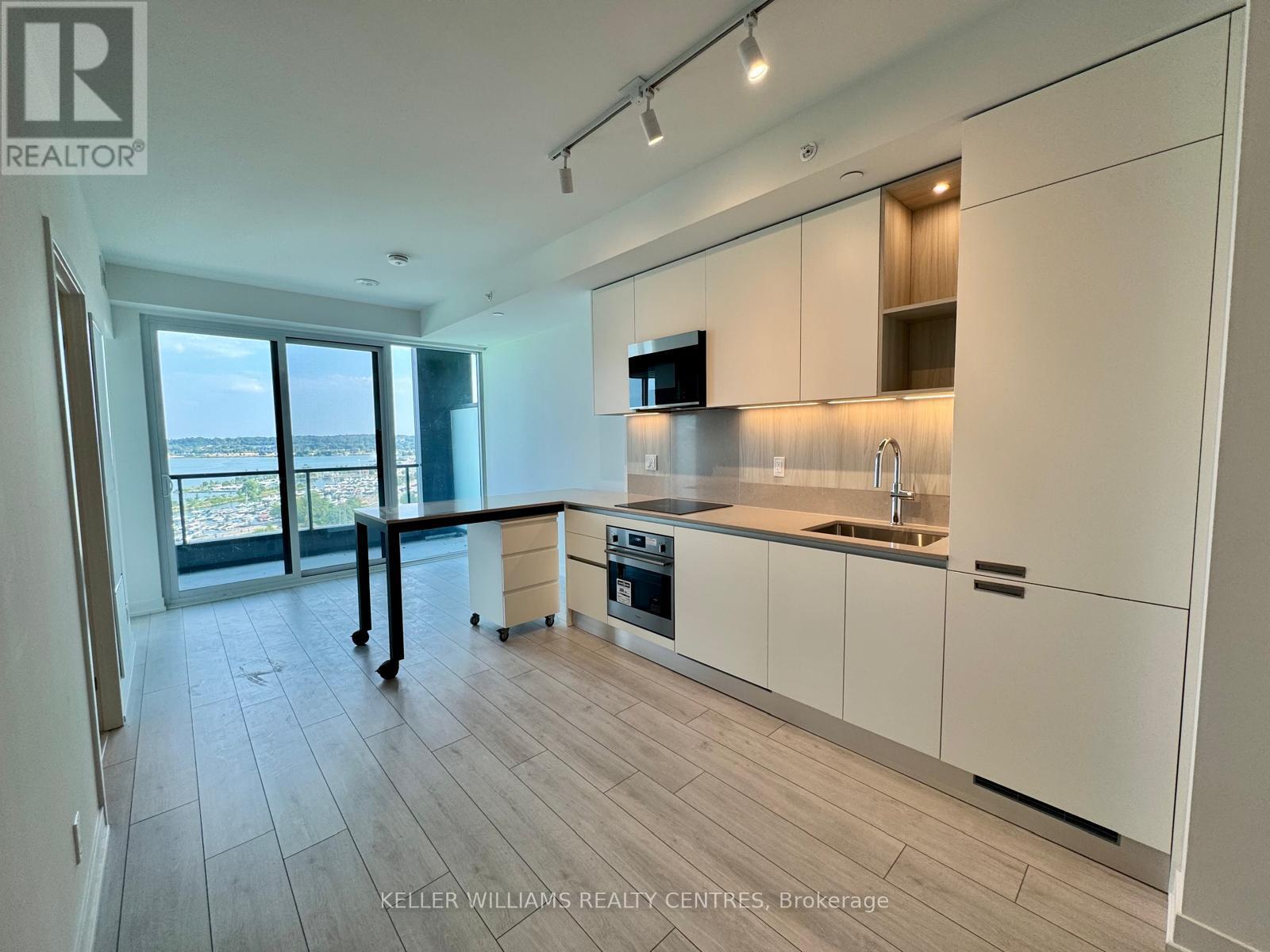 Photo 9 of 909 39 Mary Street, Barrie ON