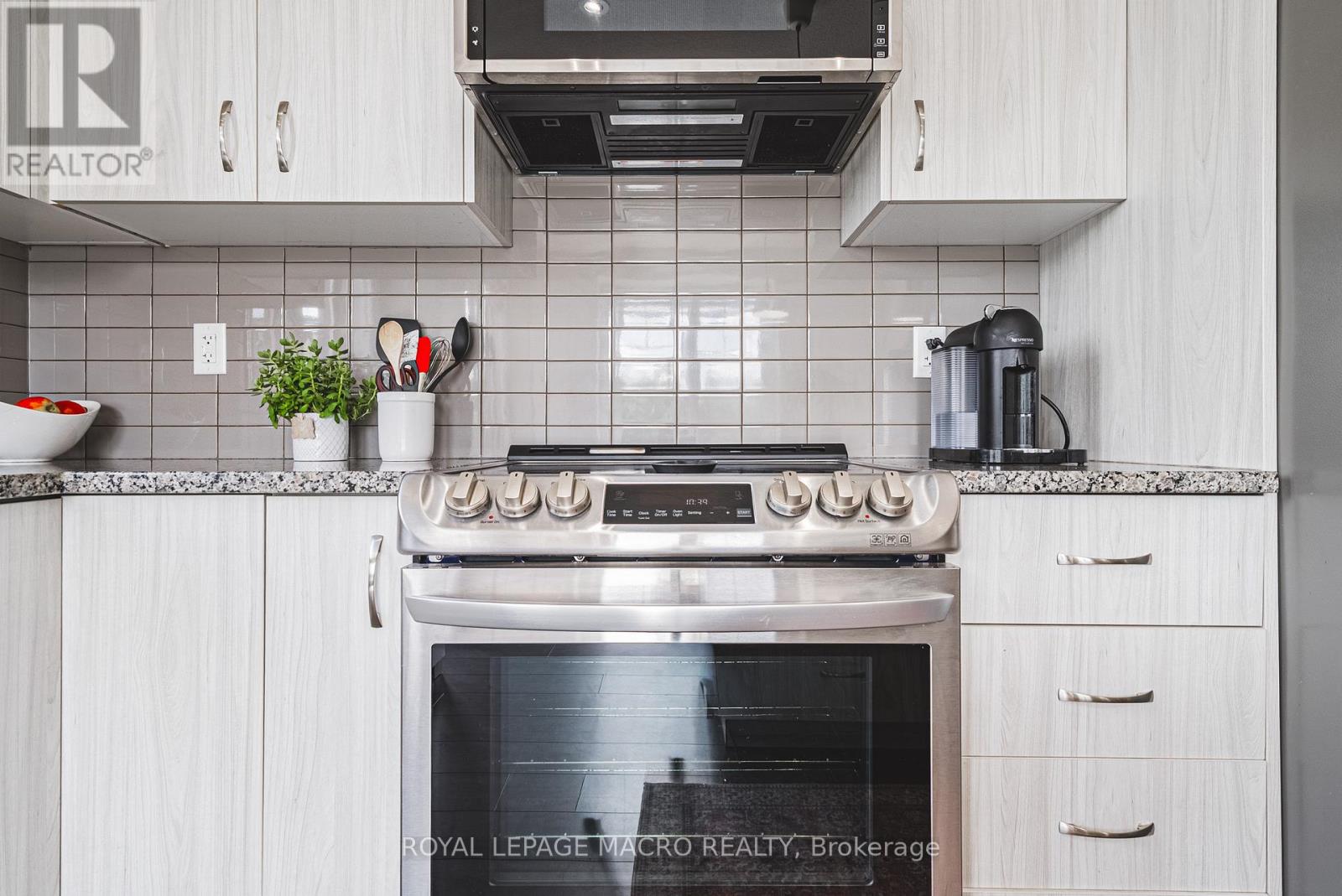 Photo 39 of 52 288 Glover Road, Hamilton ON