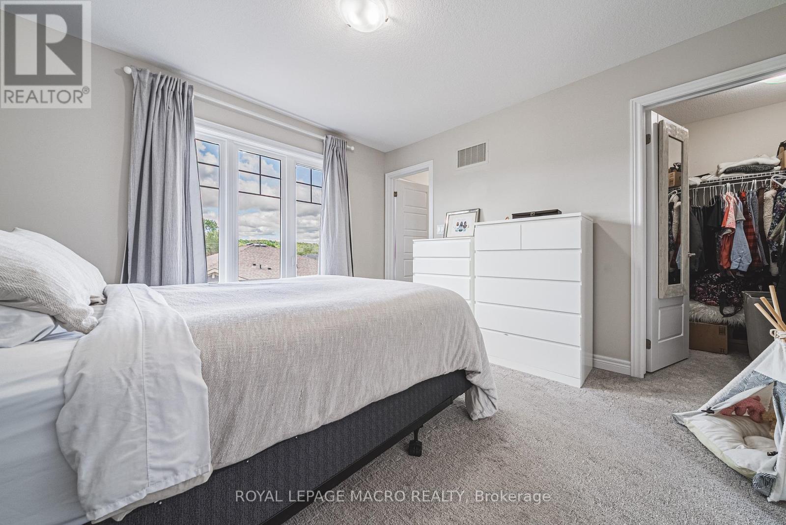 Photo 9 of 52 288 Glover Road, Hamilton ON