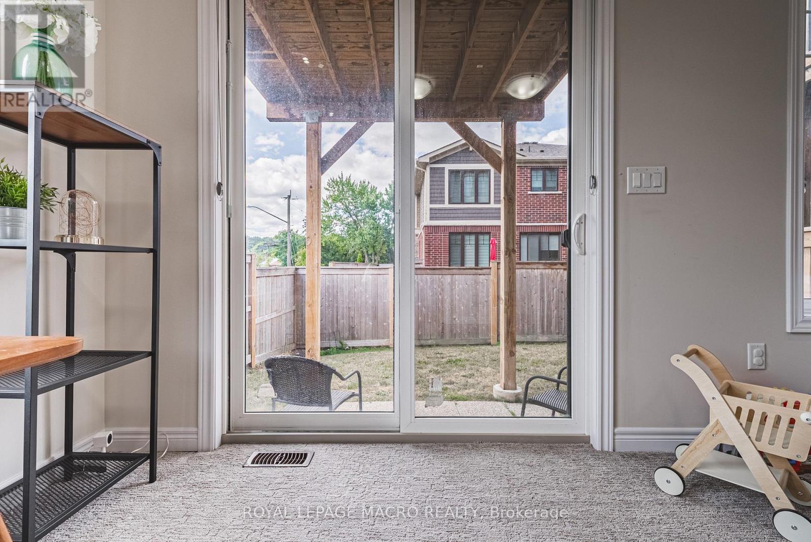 Photo 16 of 52 288 Glover Road, Hamilton ON
