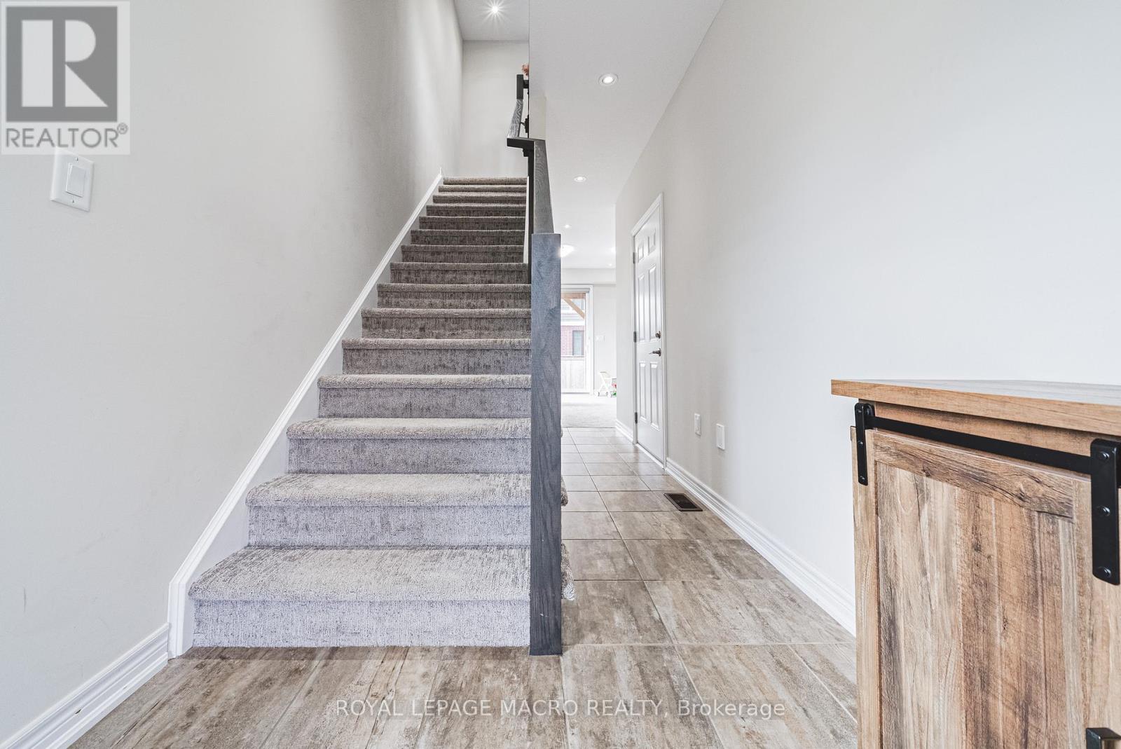 Photo 4 of 52 288 Glover Road, Hamilton ON