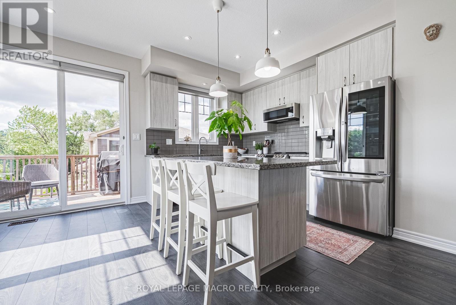 Photo 25 of 52 288 Glover Road, Hamilton ON