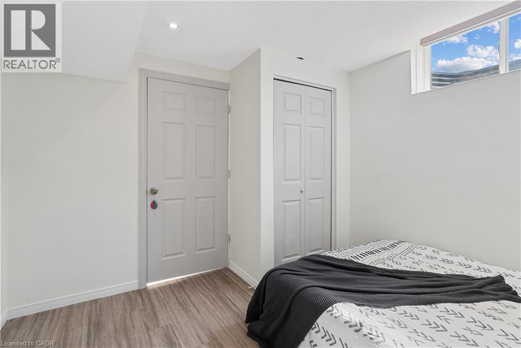 Photo 35 of 74 Joshua Street, Kitchener ON