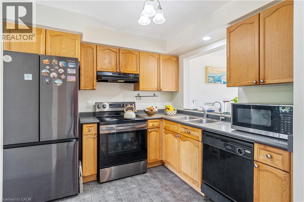 Photo 9 of 74 Joshua Street, Kitchener ON