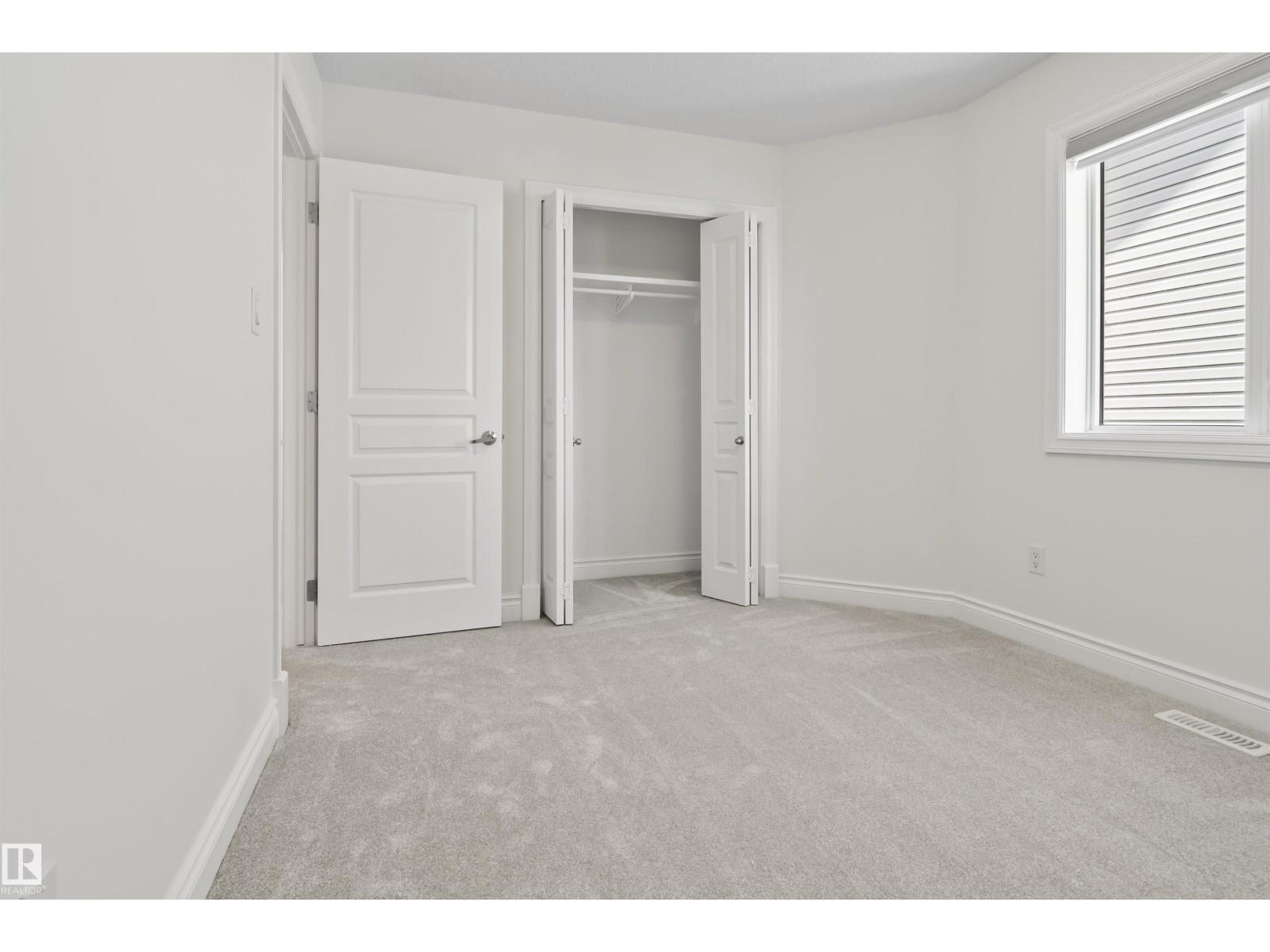 Photo 24 of 558 Stewart Cr Sw, Edmonton AB