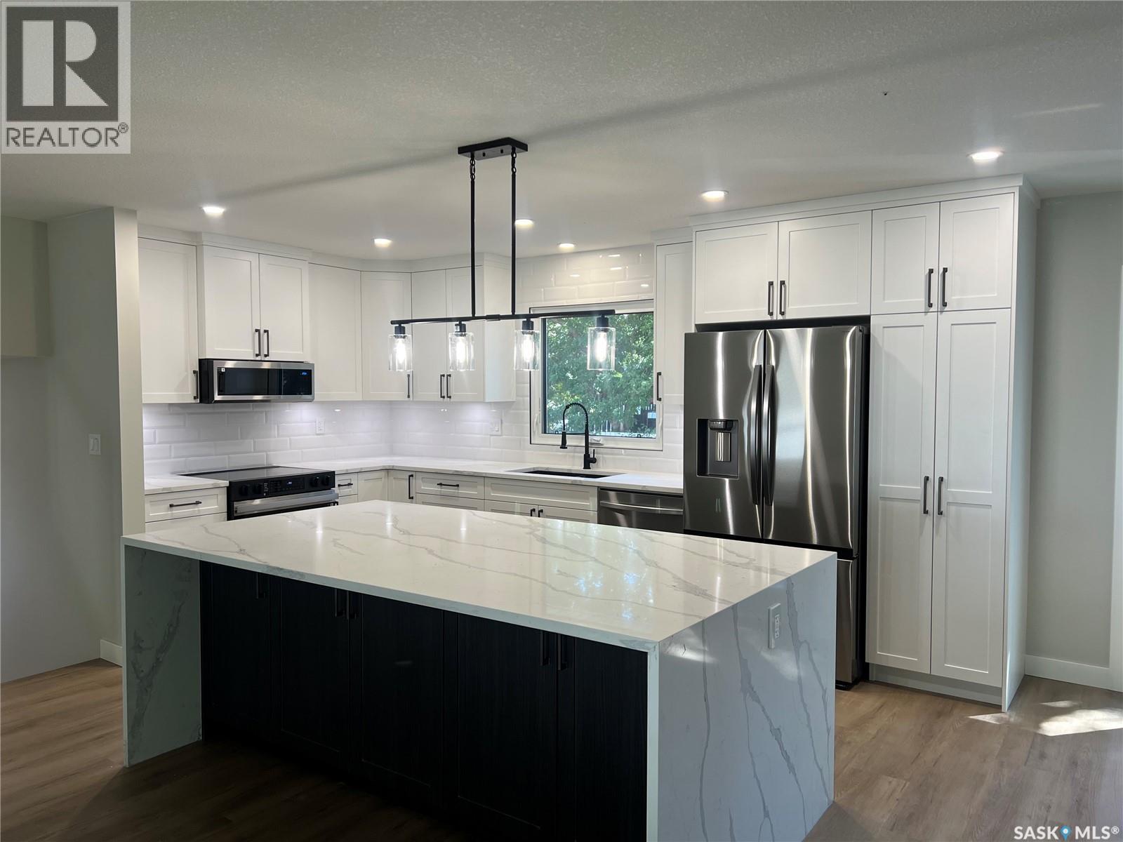Single Family House for Sale in  Laubach AVENUE Regina 