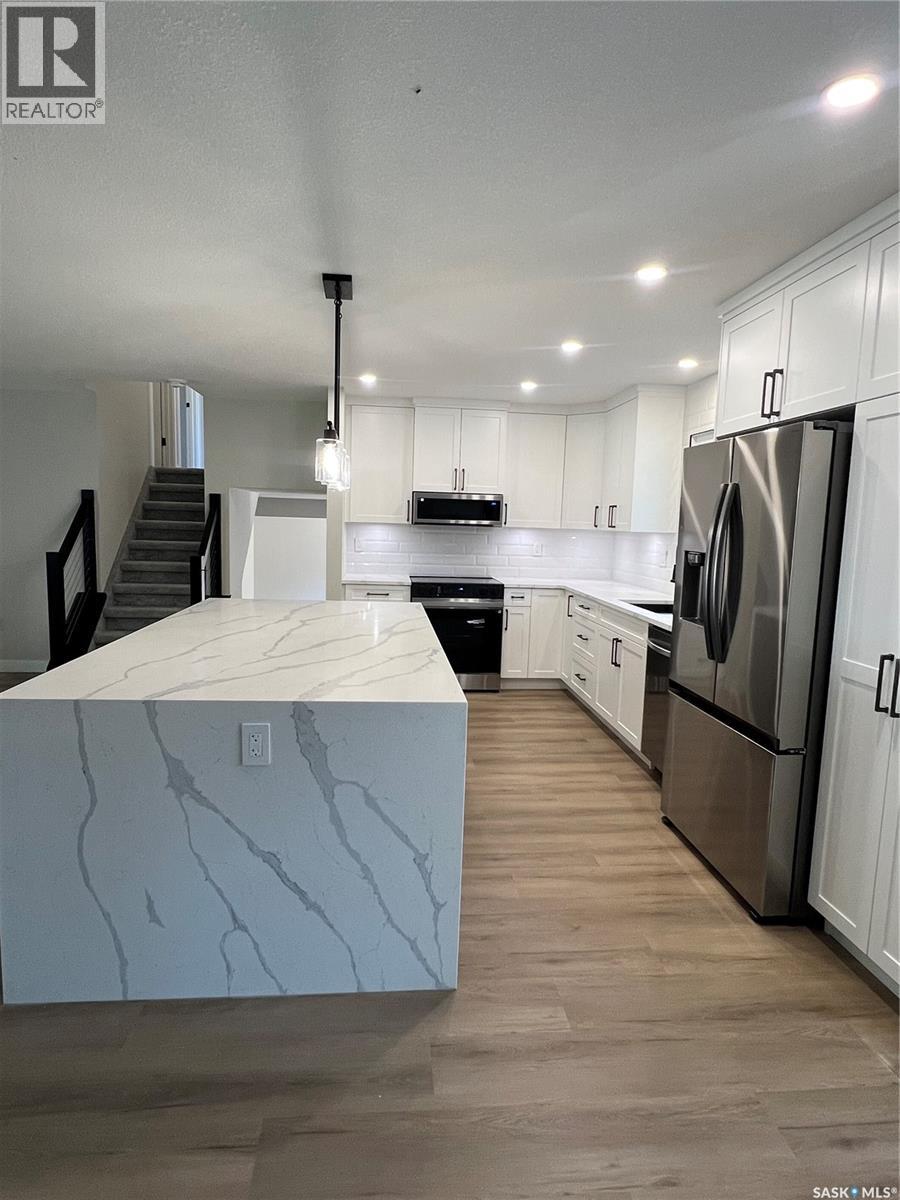 Single Family House for Sale in  Laubach AVENUE Regina 