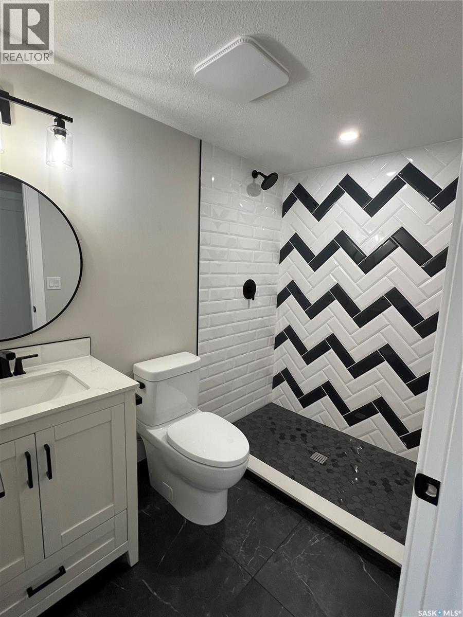 Single Family House for Sale in  Laubach AVENUE Regina 