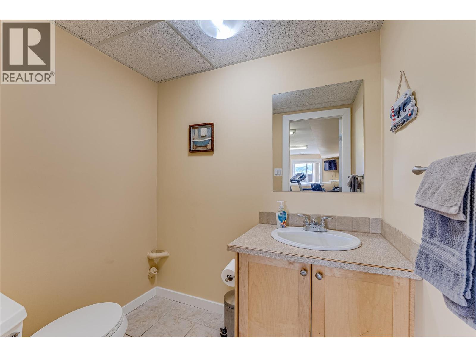 3951 35 Avenue, Vernon
