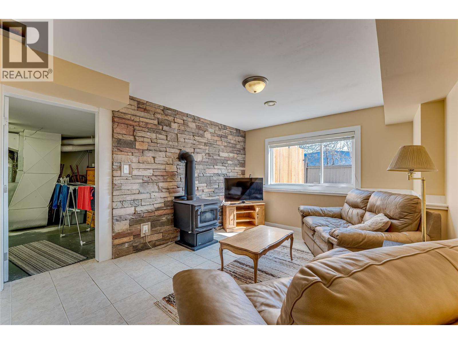 3951 35 Avenue, Vernon