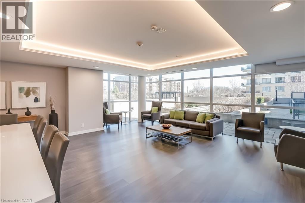 Photo 7 of 1940 Ironstone Drive Unit 407, Burlington ON