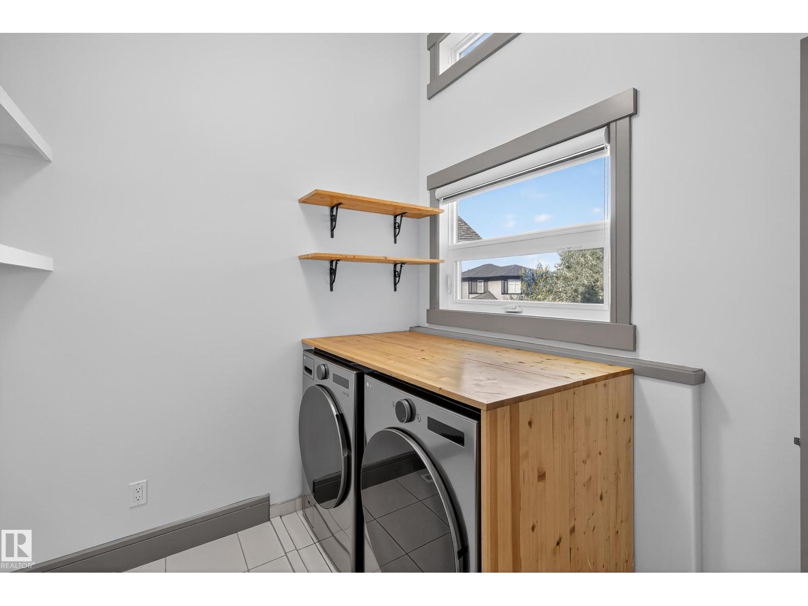 Photo 53 of 3608 Parker Cl Sw, Edmonton AB
