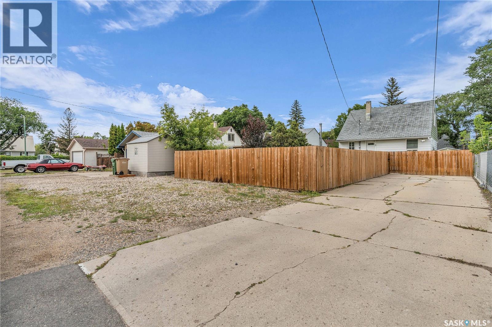 Photo 30 of 7 Sussex Crescent, Regina SK