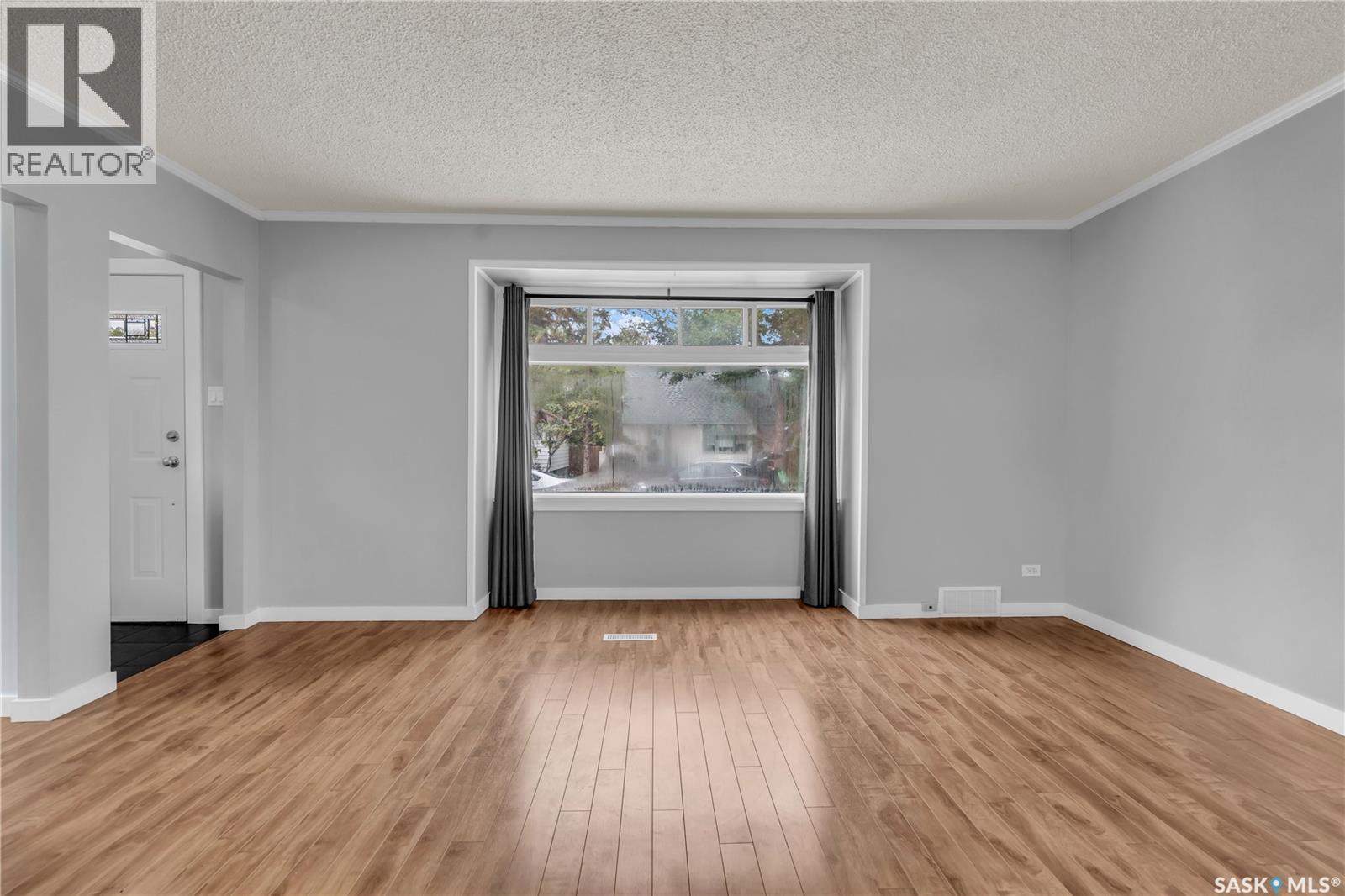 Photo 8 of 7 Sussex Crescent, Regina SK
