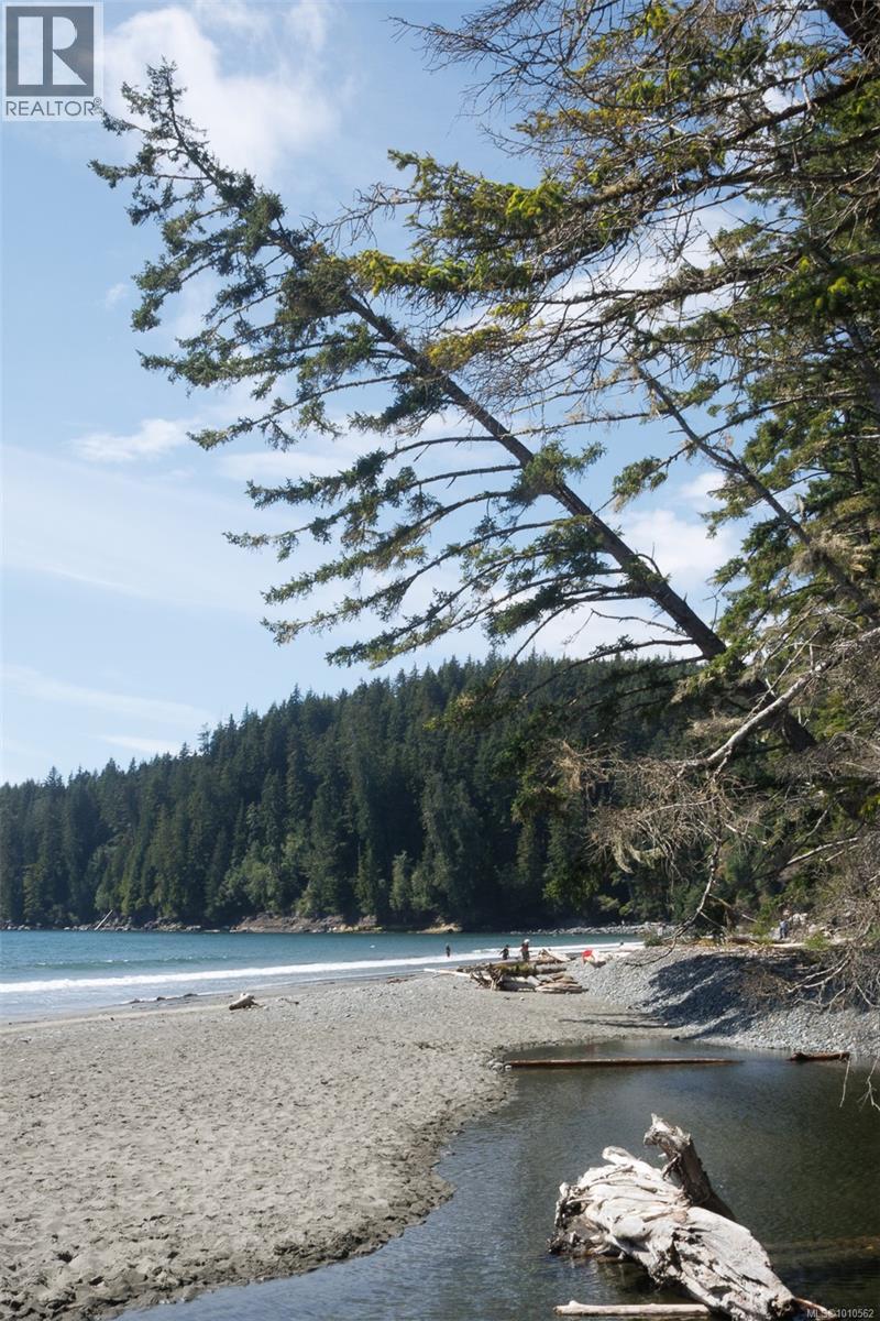 3972 Trailhead Rd, Sooke