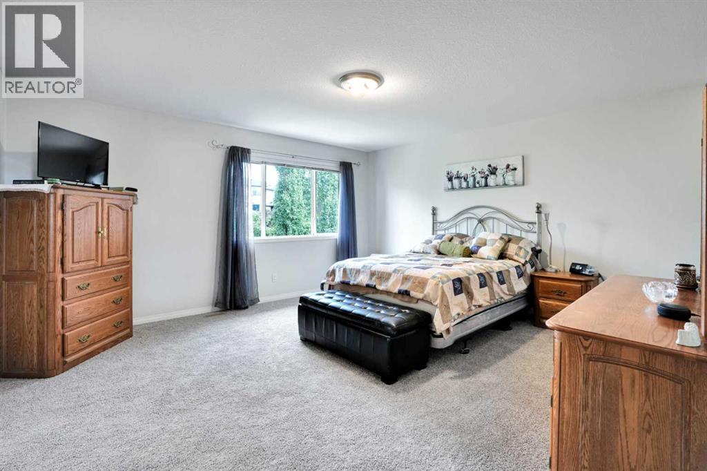 Single Family House for Sale in  Rocky Ridge View NW Rocky Ridge Calgary 