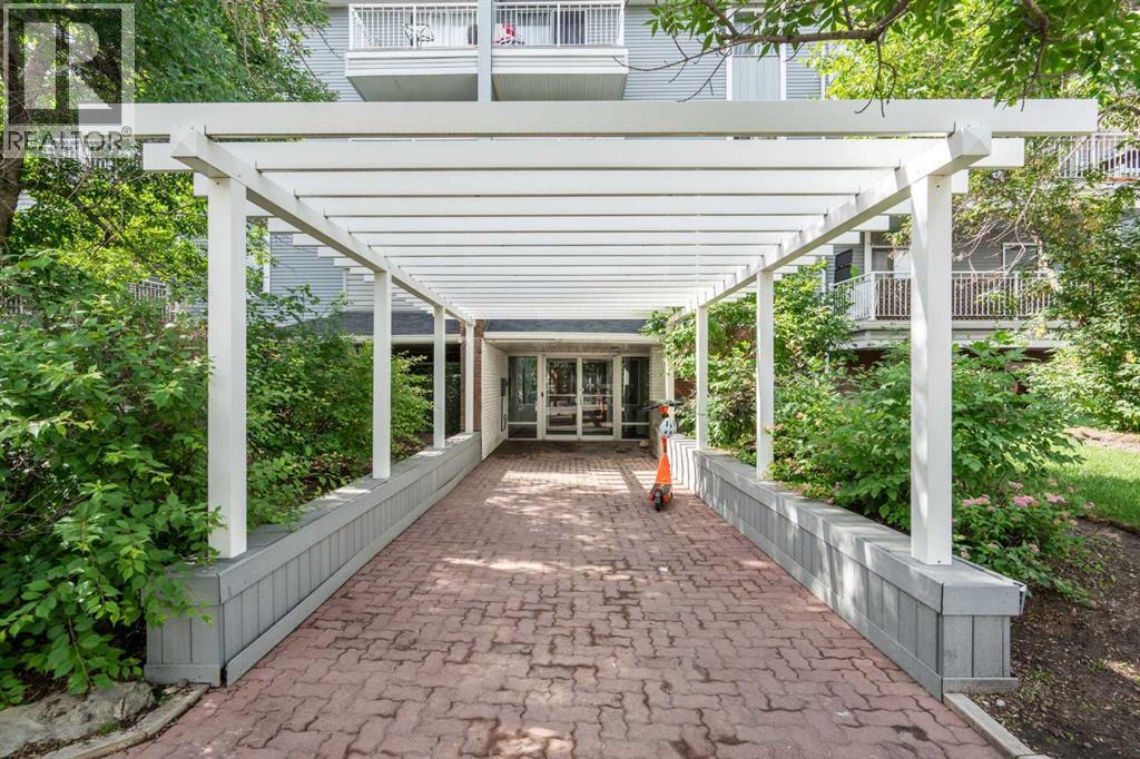 Photo 16 of 106 1735 11 Avenue Sw, Calgary AB