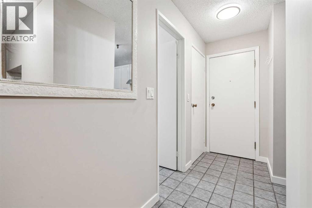 Photo 4 of 106 1735 11 Avenue Sw, Calgary AB