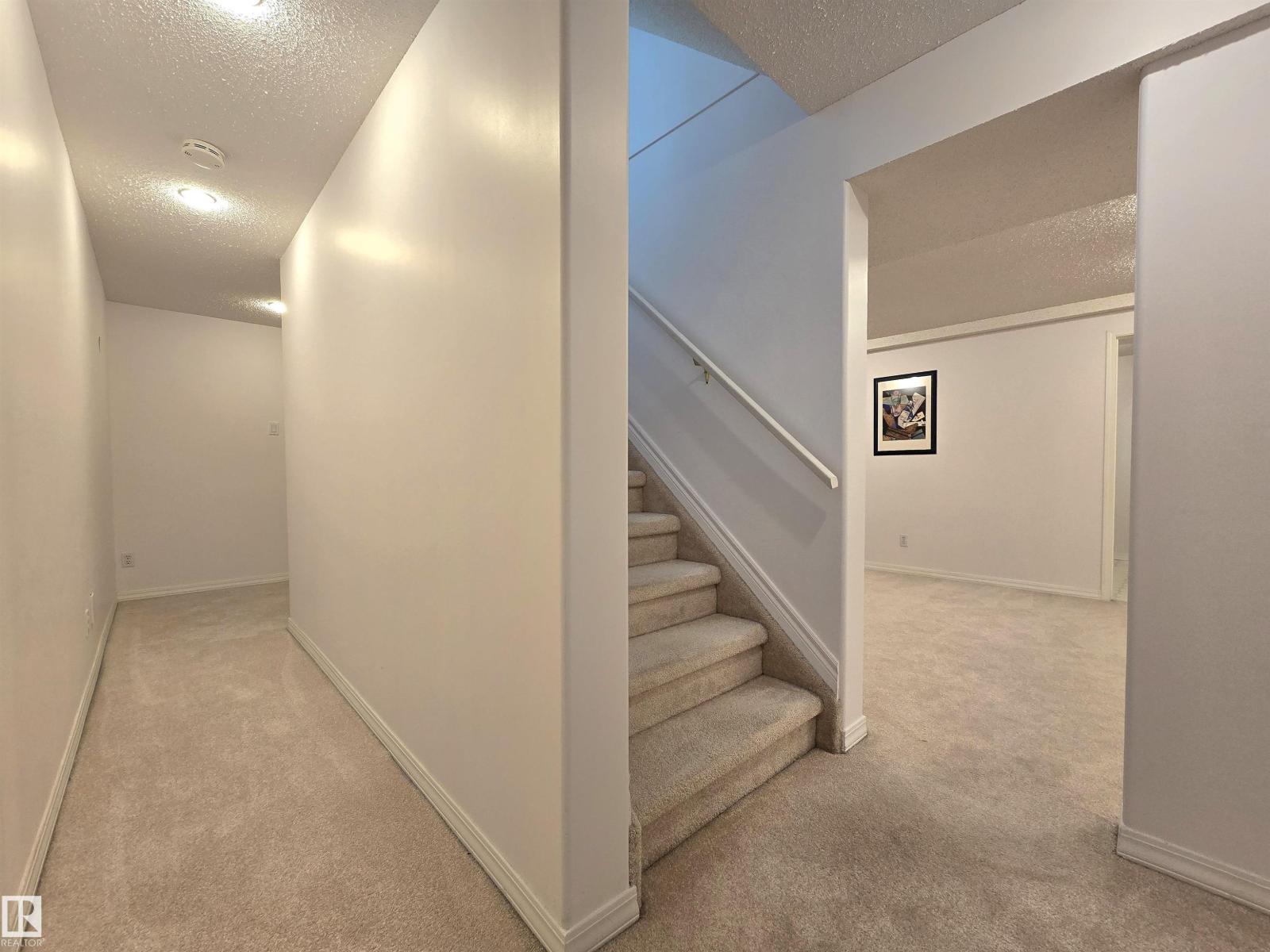 Photo 41 of 738 Burton Cr Nw, Edmonton AB