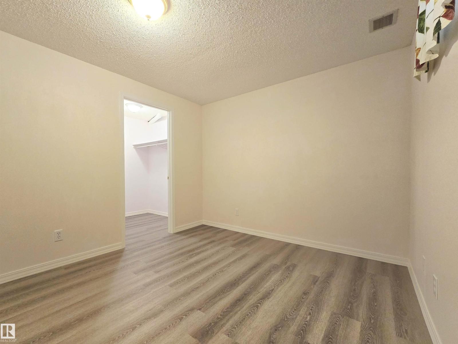 Photo 61 of 738 Burton Cr Nw, Edmonton AB