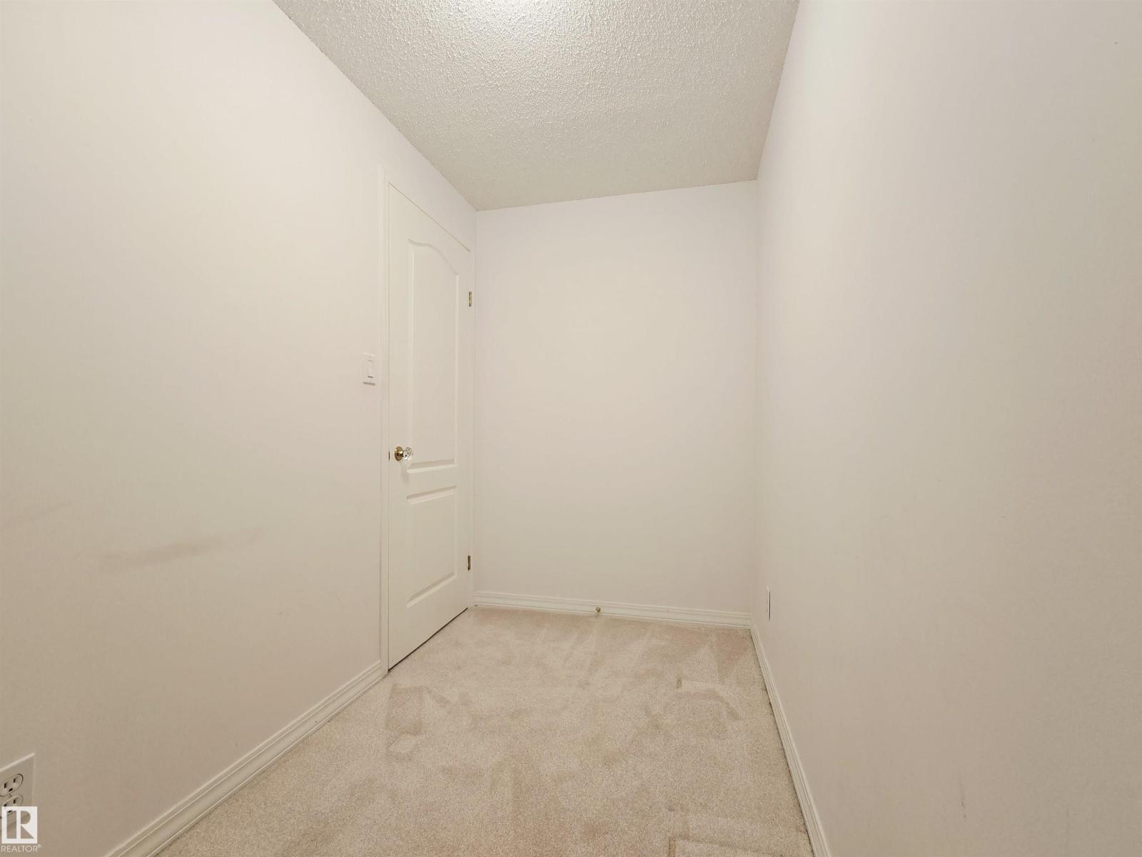 Photo 57 of 738 Burton Cr Nw, Edmonton AB