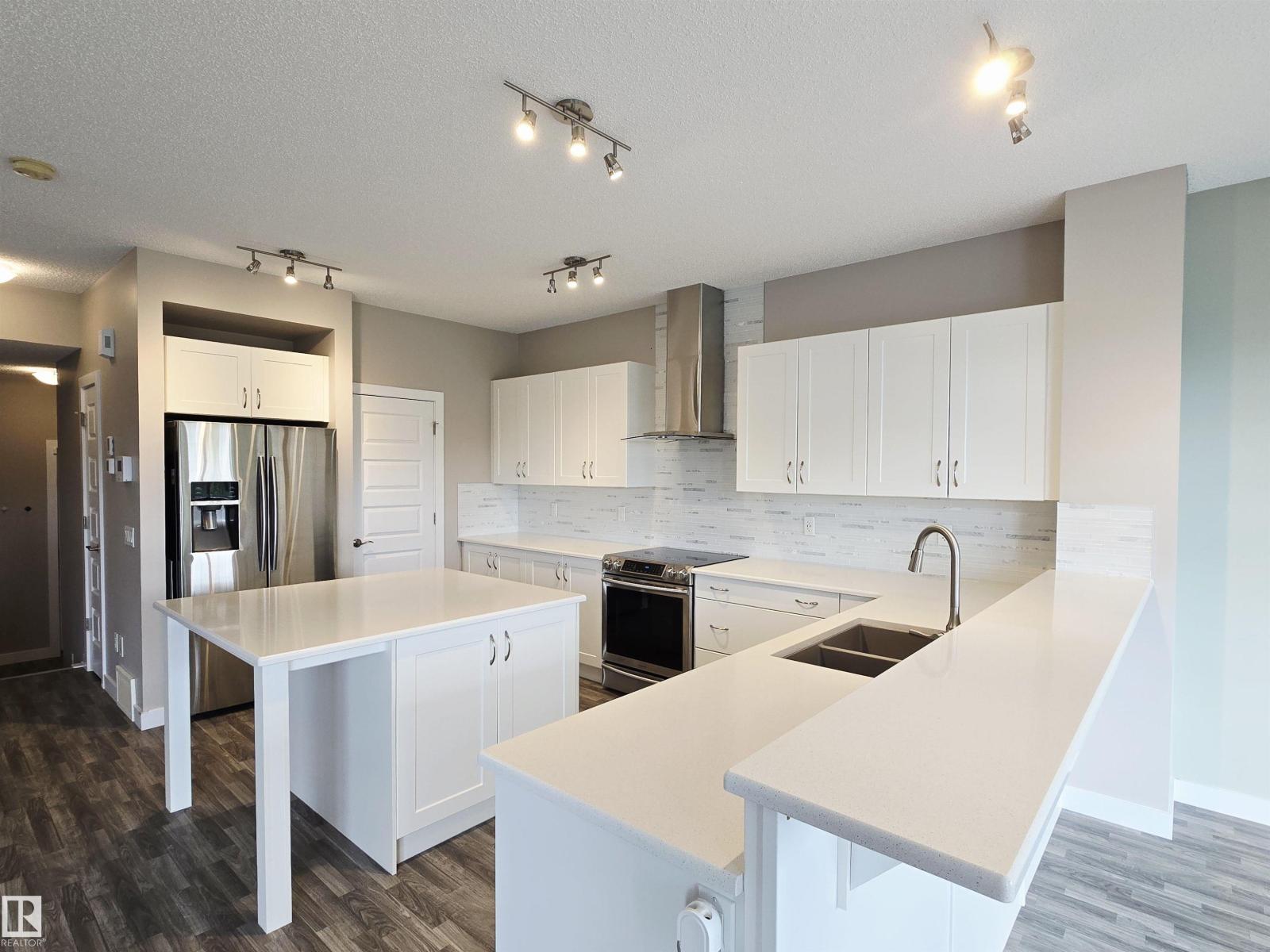 Photo 6 of 5441 Allbright Sq Sw, Edmonton AB