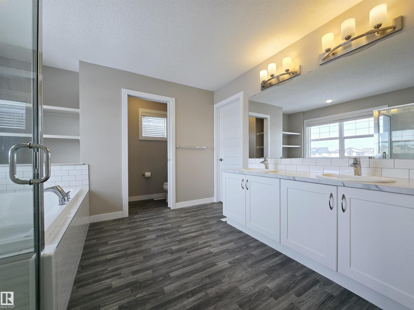 Photo 31 of 5441 Allbright Sq Sw, Edmonton AB