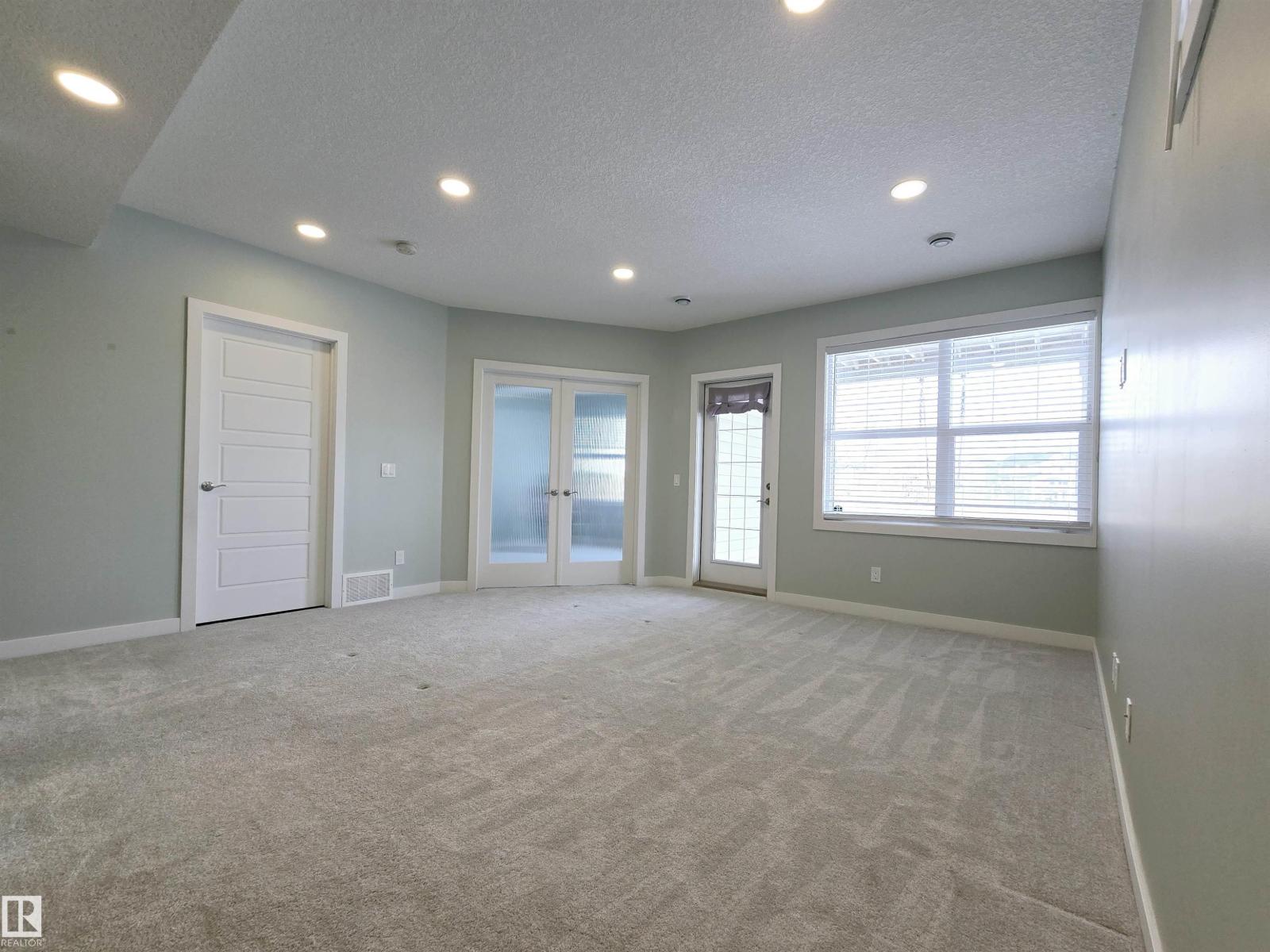 Photo 16 of 5441 Allbright Sq Sw, Edmonton AB