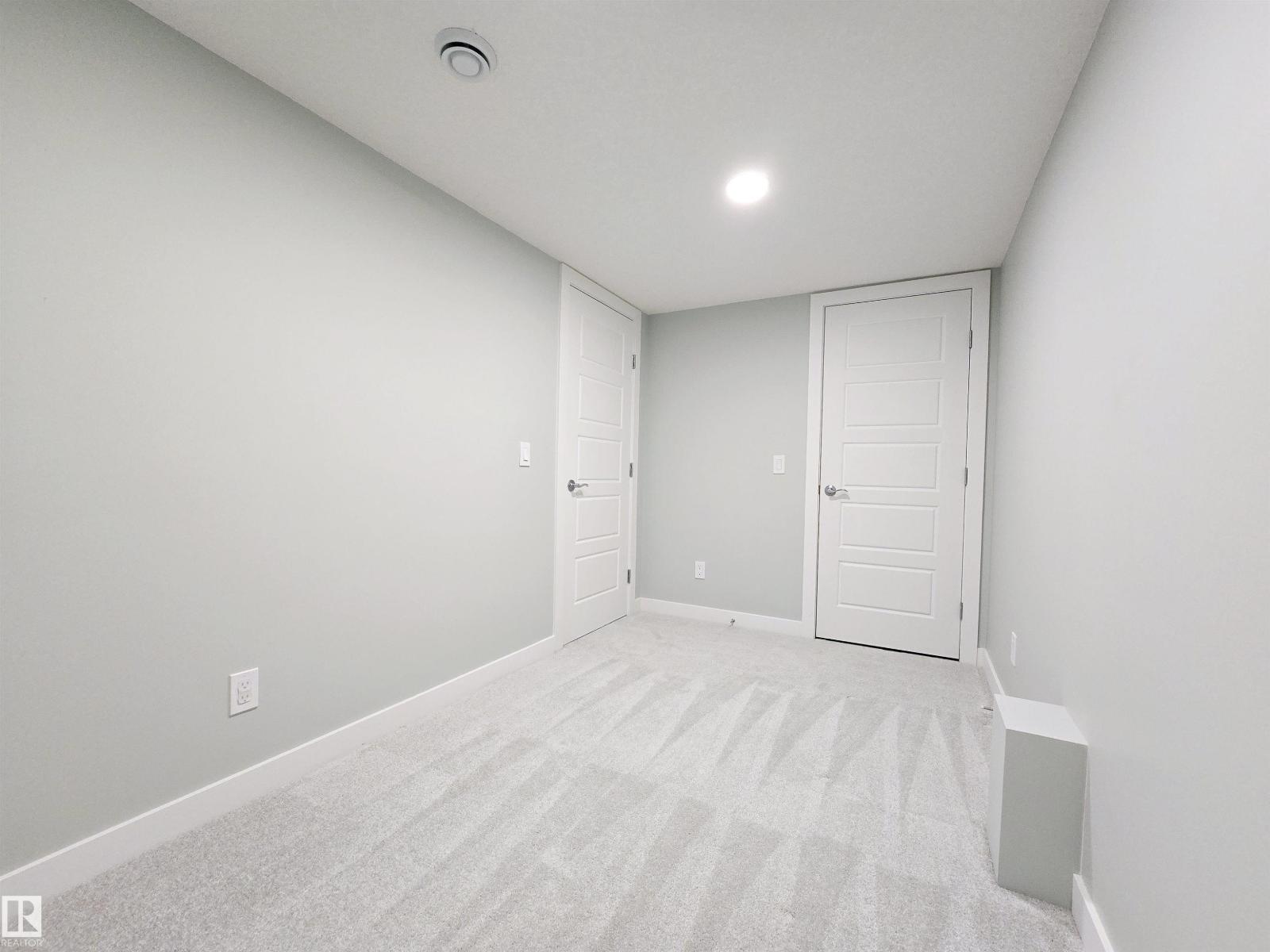 Photo 38 of 5441 Allbright Sq Sw, Edmonton AB