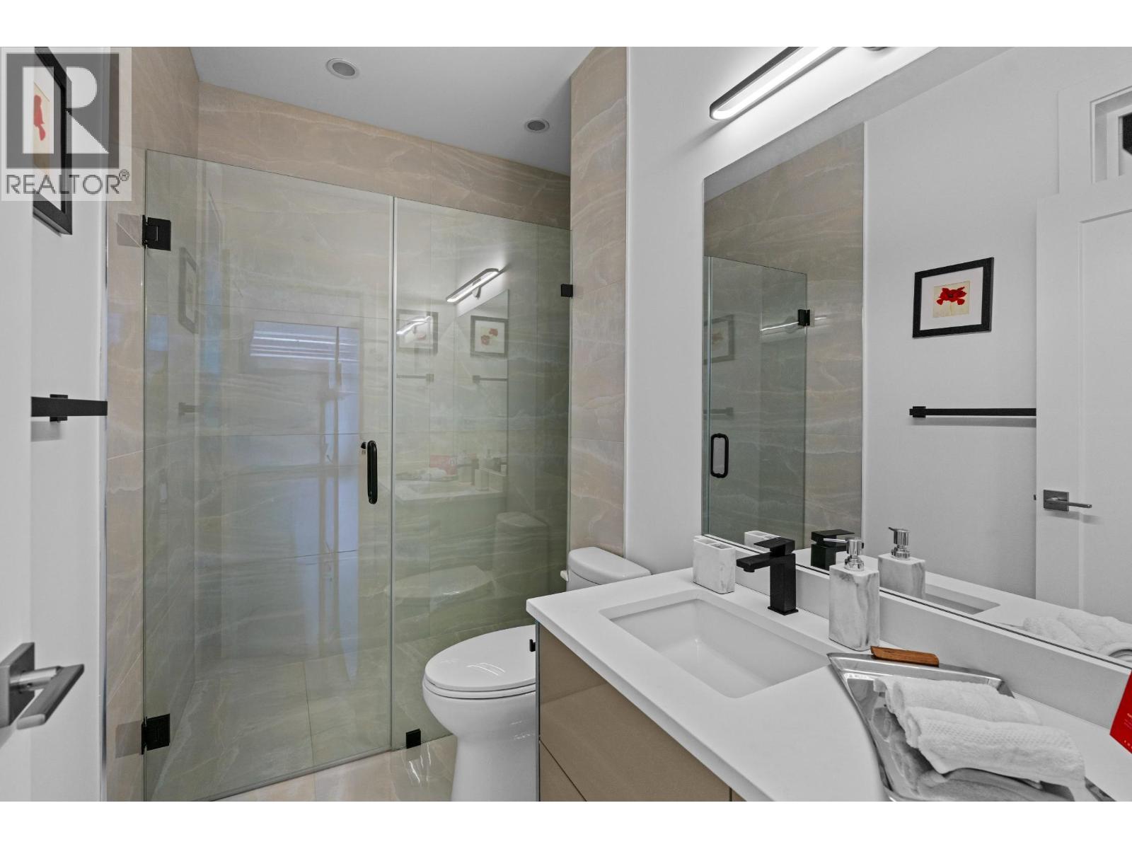 103 1204 HAMMOND AVENUE, Coquitlam
