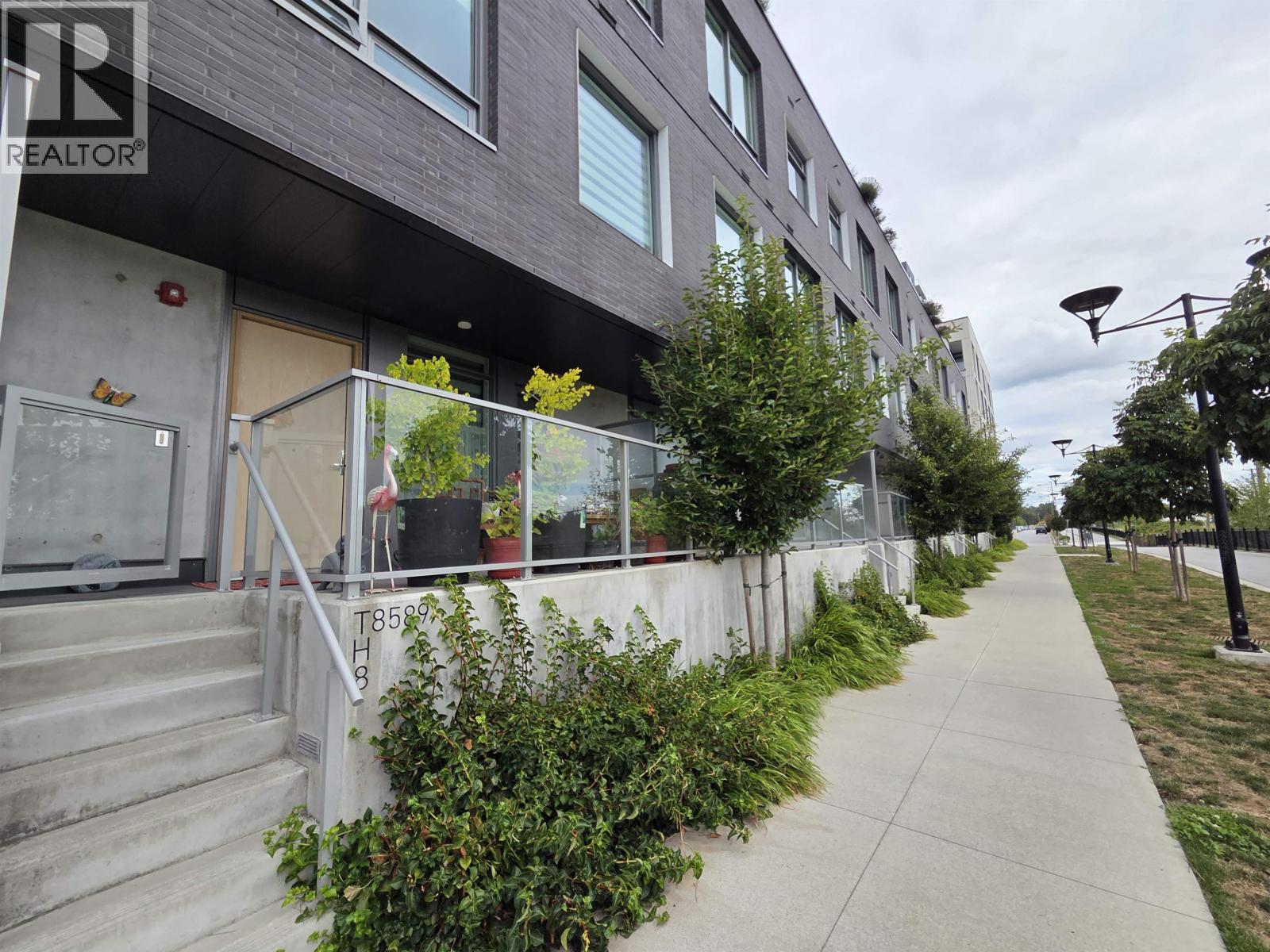 Photo 1 of 8 8589 Rivergrass Drive, Vancouver BC