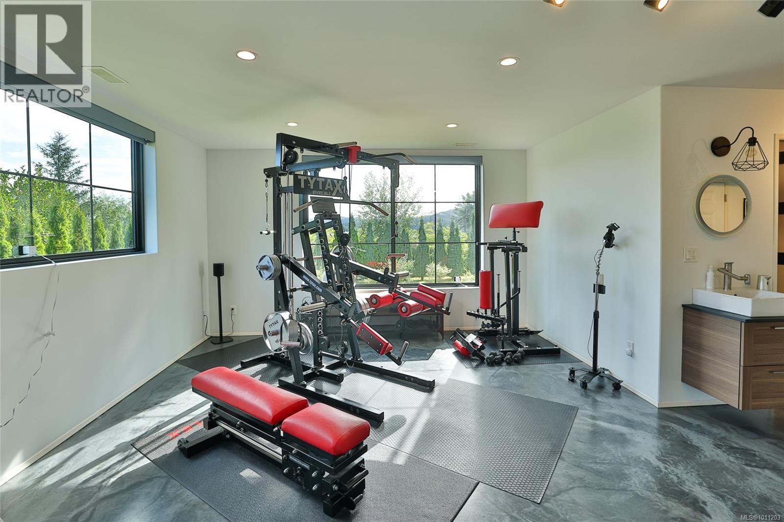 7215 Rupert St, Port Hardy
