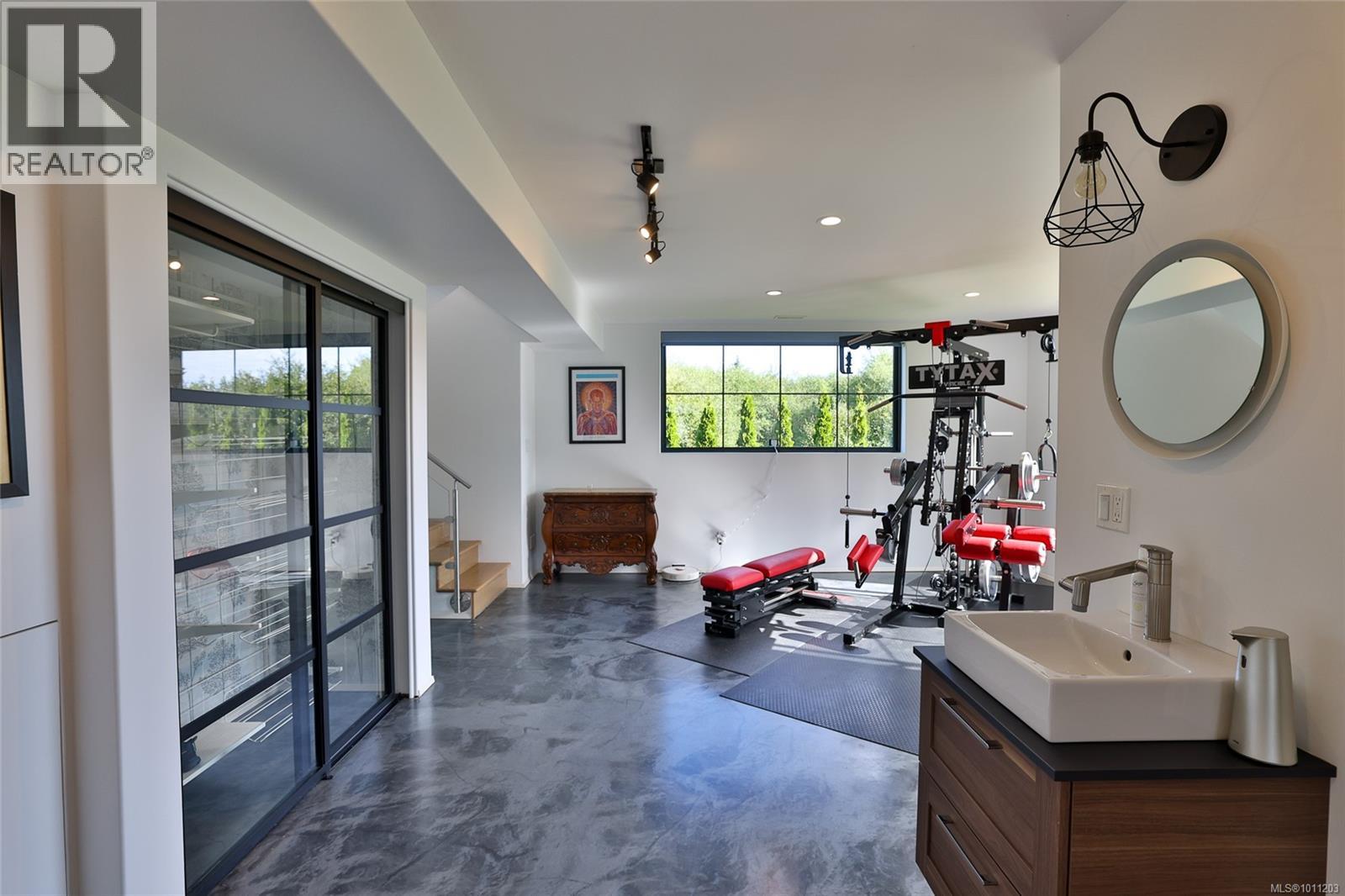 7215 Rupert St, Port Hardy