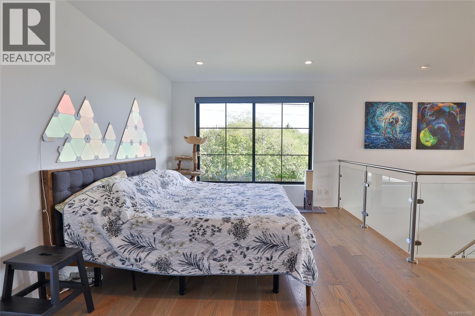 7215 Rupert St - 18