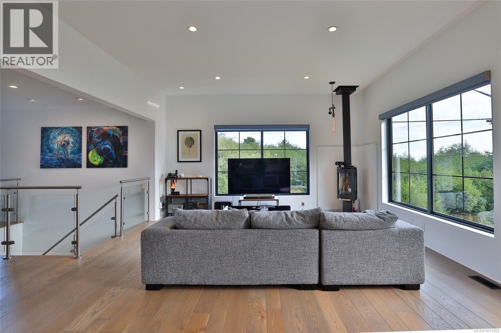 7215 Rupert St, Port Hardy