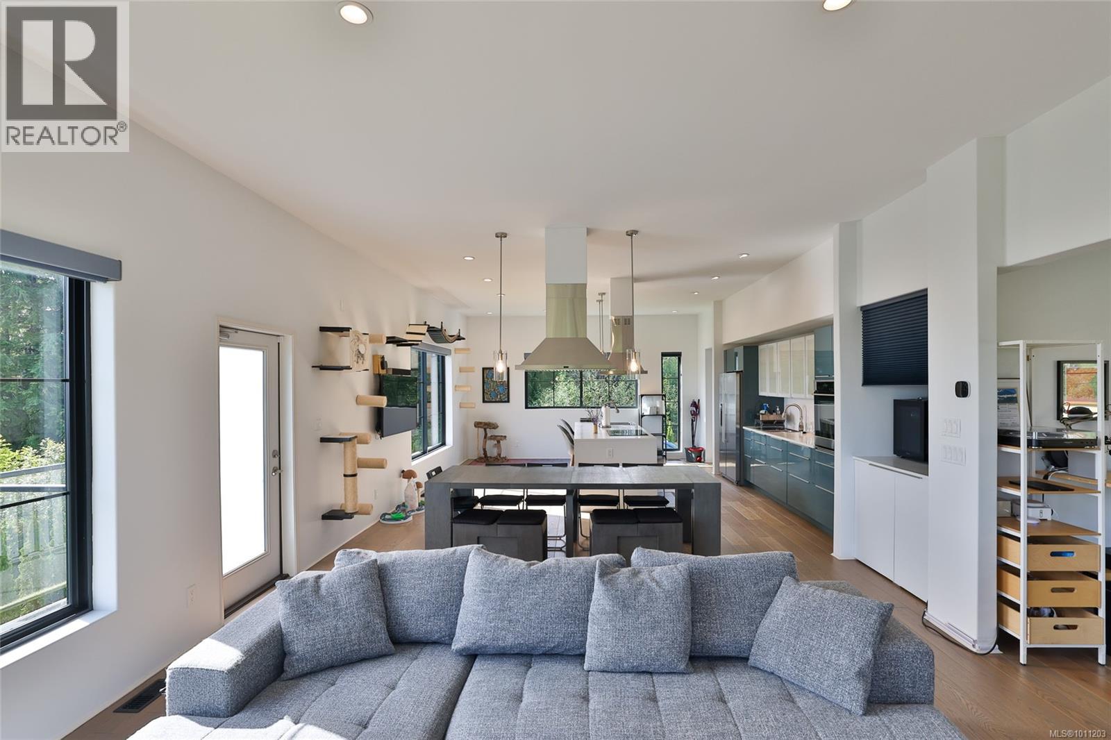 7215 Rupert St, Port Hardy