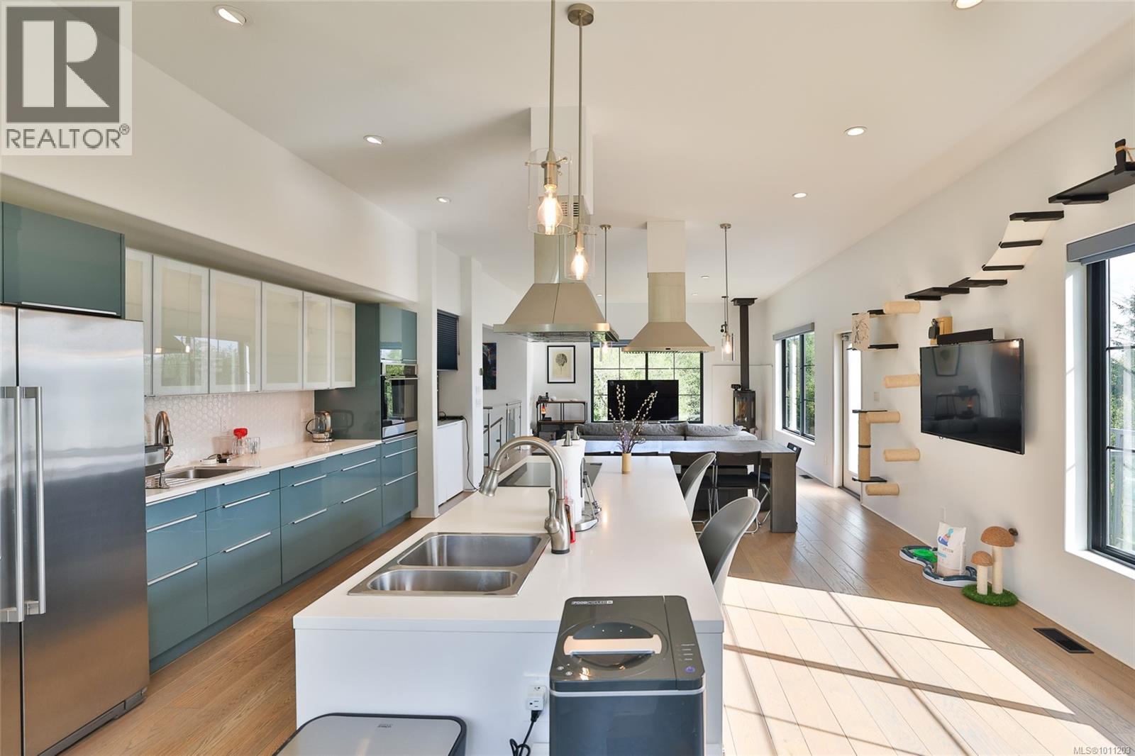 7215 Rupert St, Port Hardy