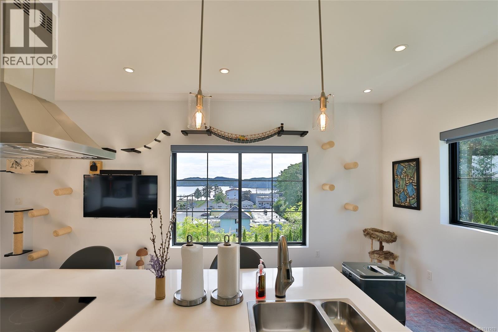 7215 Rupert St, Port Hardy