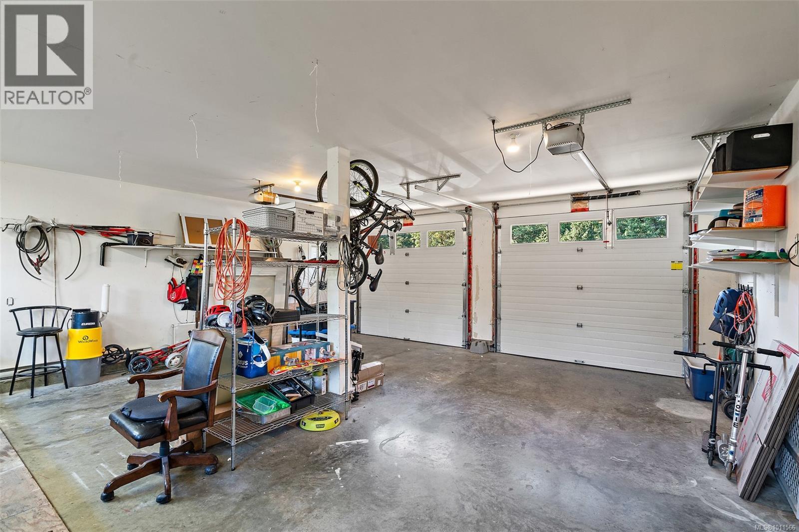 Photo 11 of 3965 Hi Mount Dr, Metchosin BC