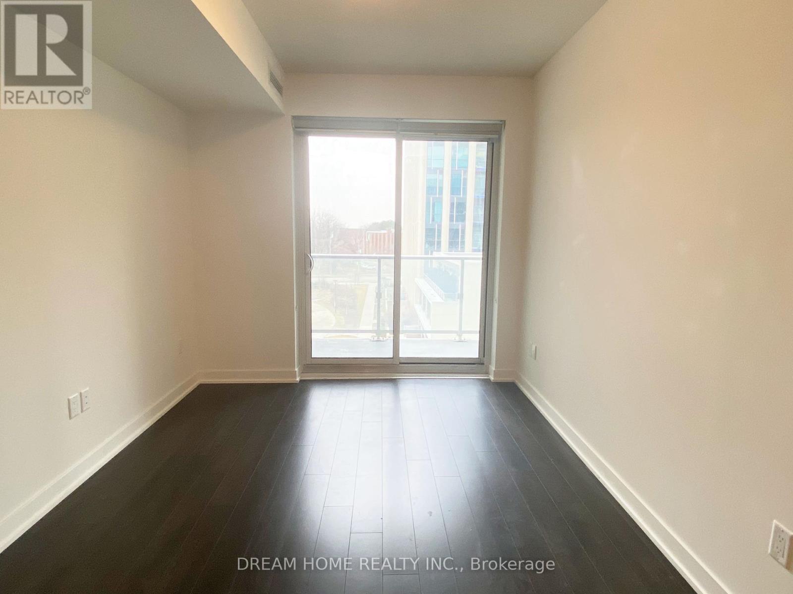 Photo 6 of 403 50 Oneill Road, Toronto ON