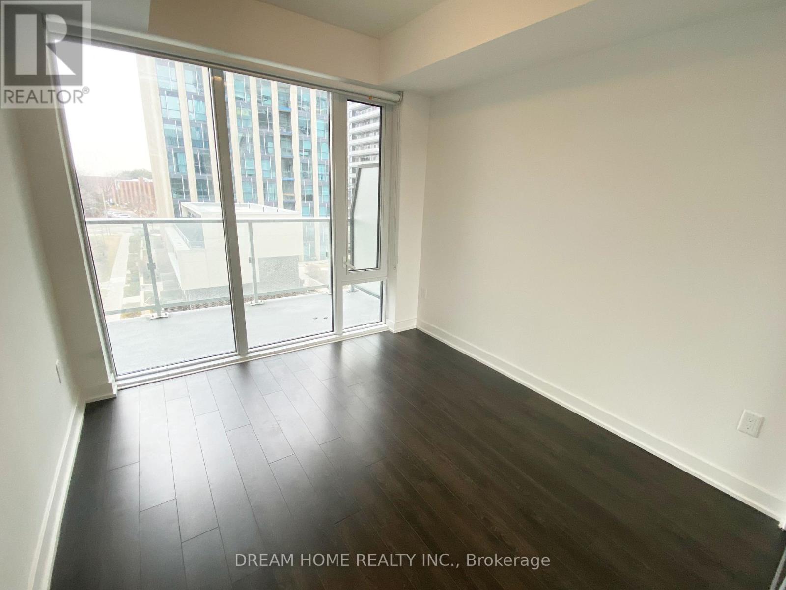 Photo 11 of 403 50 Oneill Road, Toronto ON