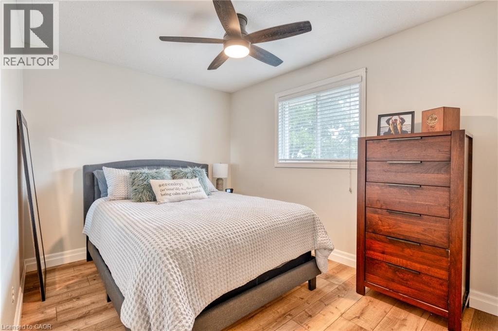 Photo 29 of 31 Bolzano Court, Hamilton ON