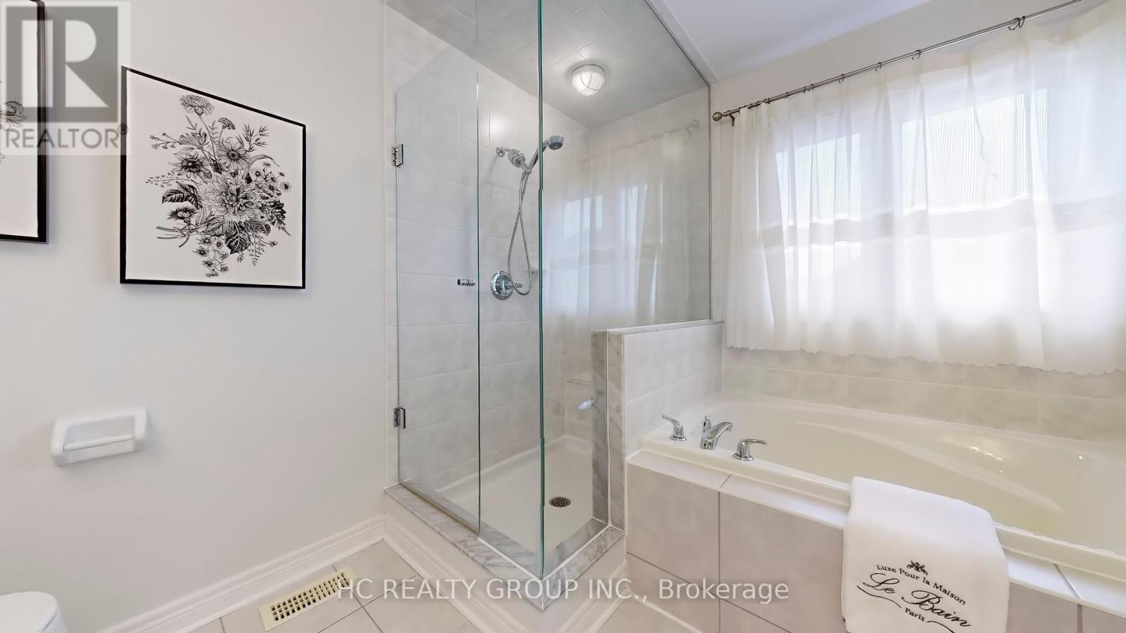 Single Family House for Sale in  TIMNA CRESCENT Vaughan (Patterson) 