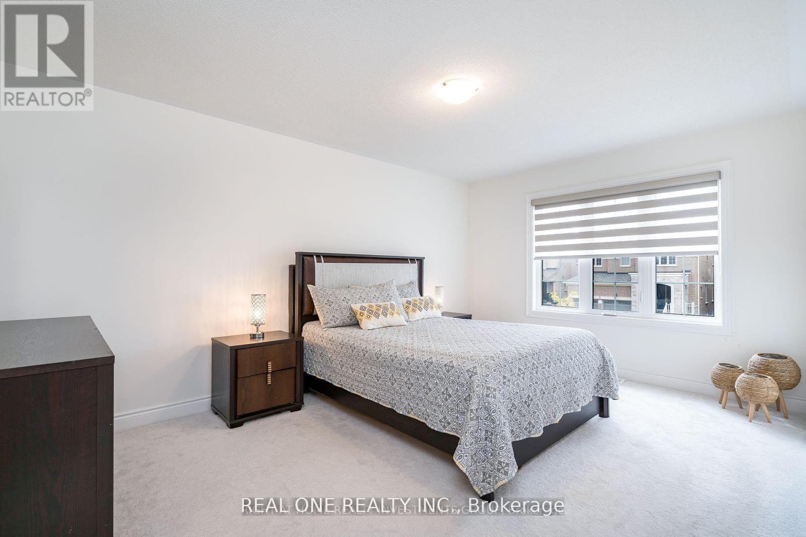 Photo 9 of 23 Beebalm Lane, East Gwillimbury ON