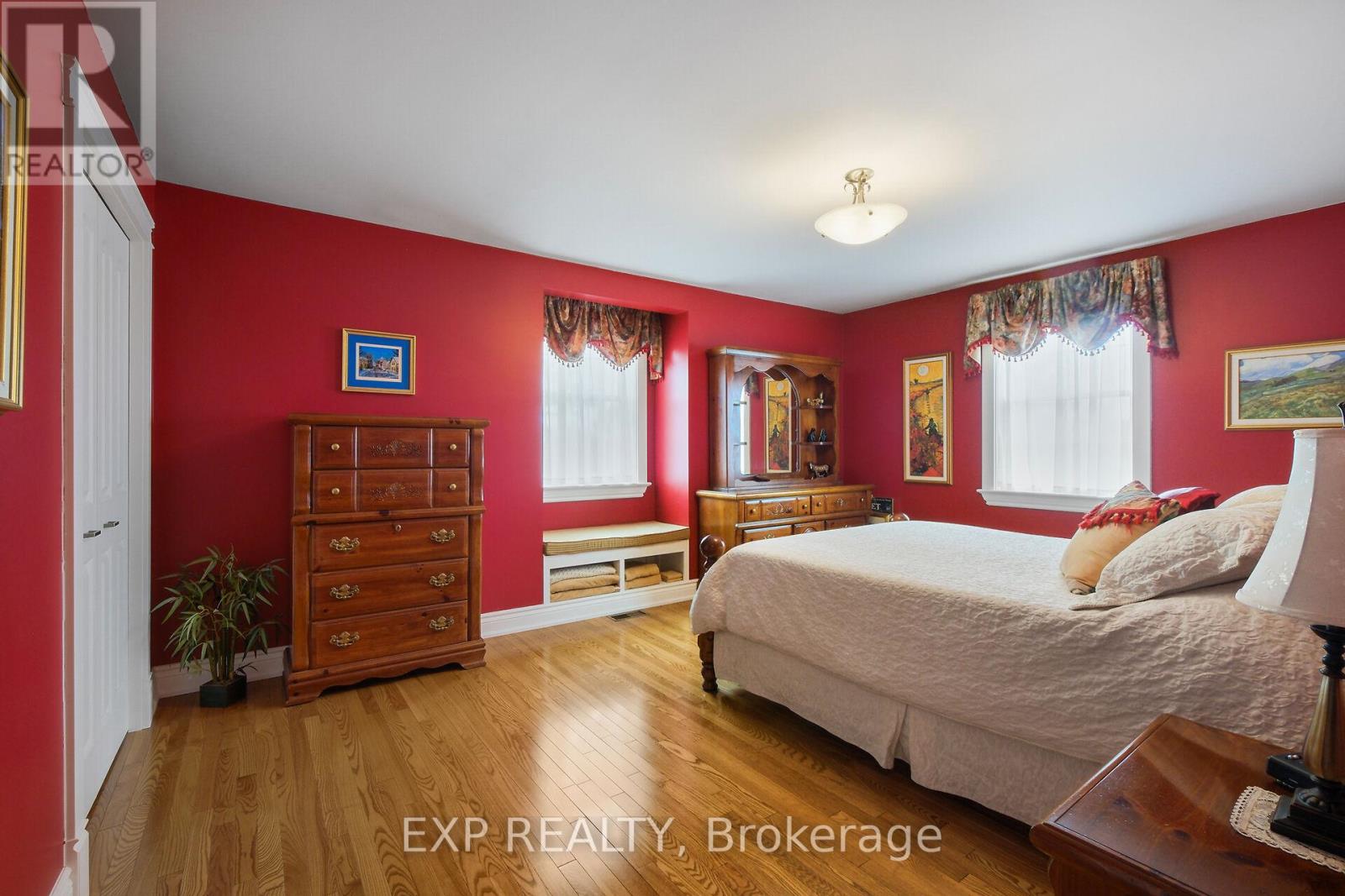 Photo 24 of 183 Hamilton Road, Russell ON