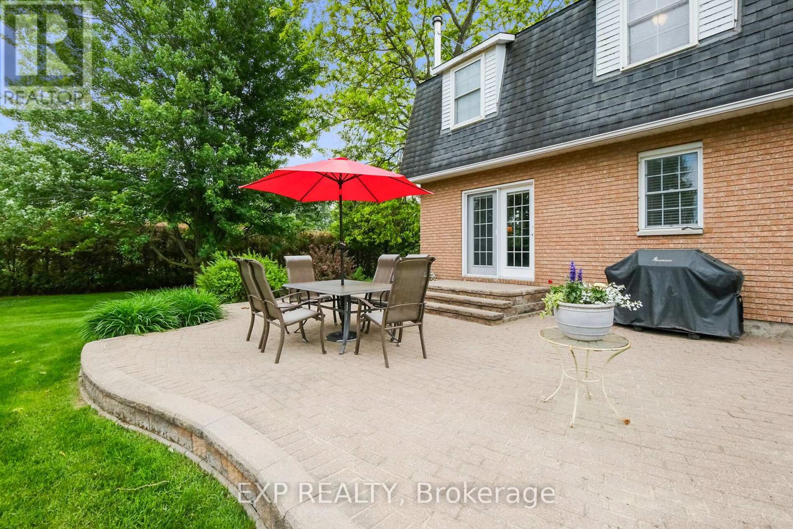Photo 14 of 183 Hamilton Road, Russell ON