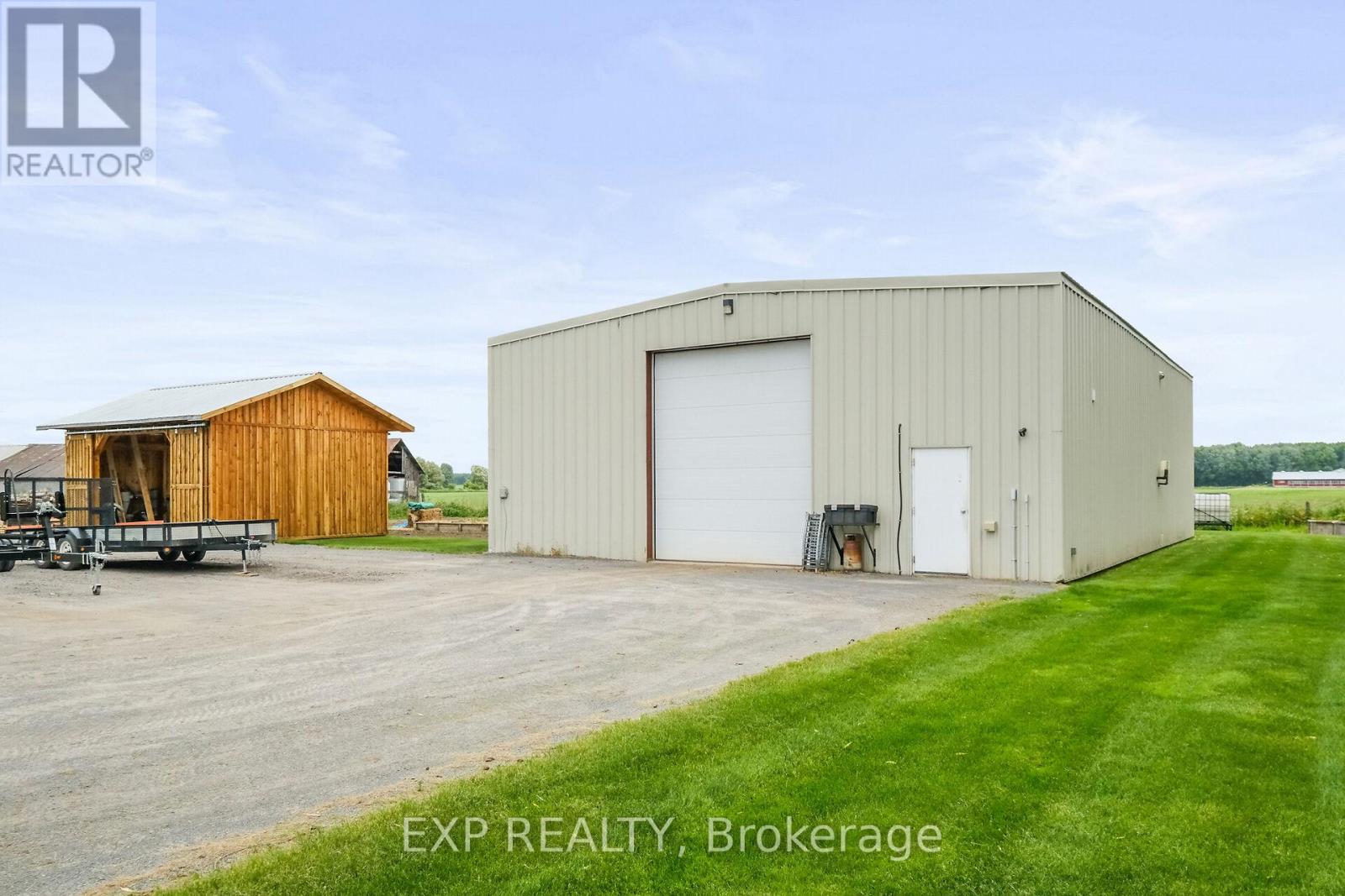Photo 15 of 183 Hamilton Road, Russell ON
