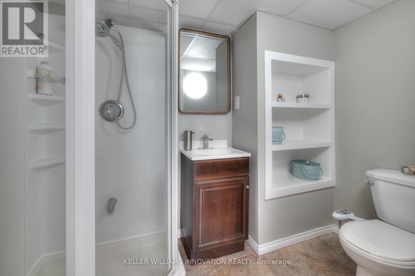Photo 48 of 38 Fairlawn Road, Kitchener ON