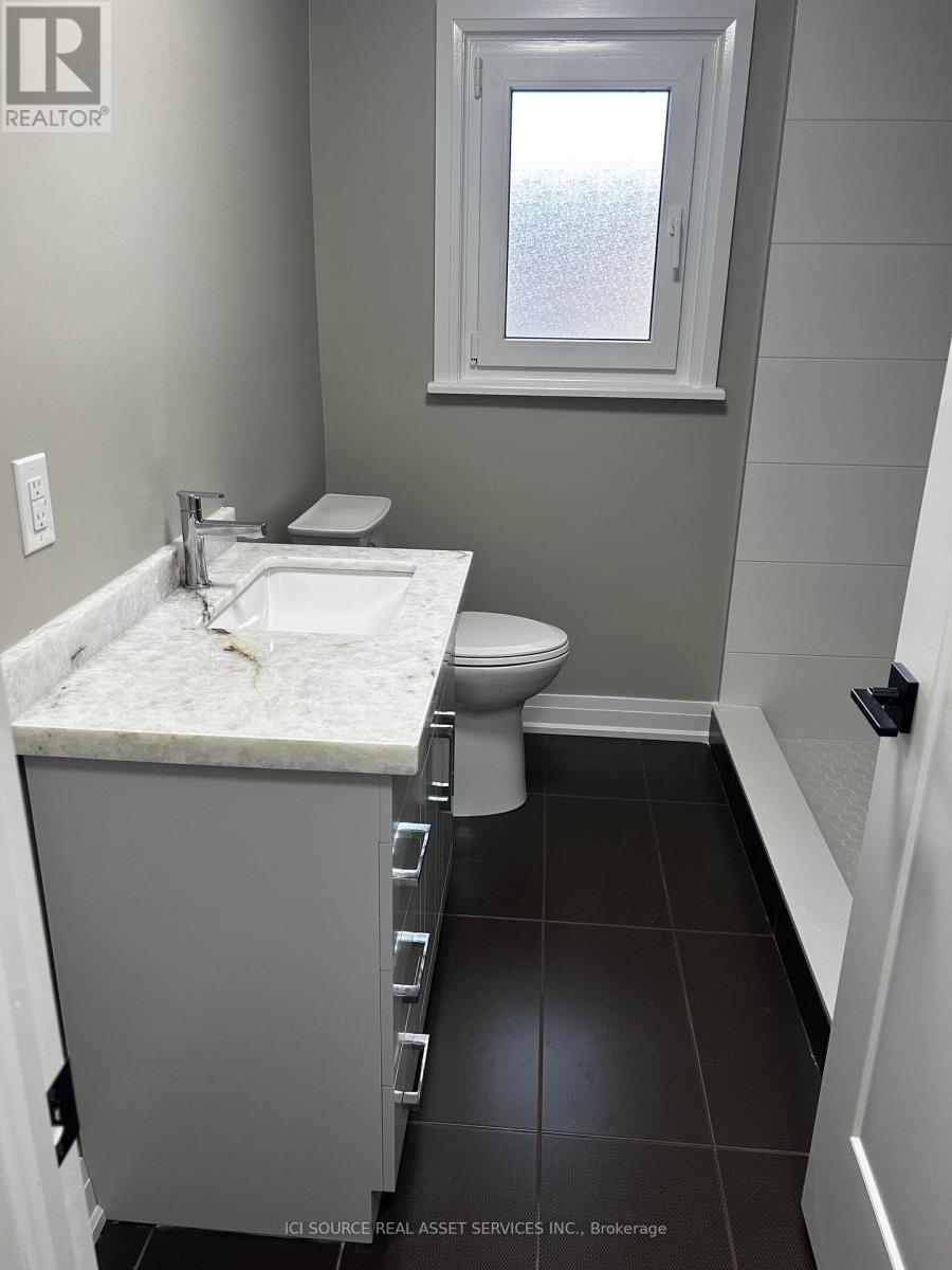 Photo 16 of Main Floor 30 Swanhurst Boulevard, Mississauga ON