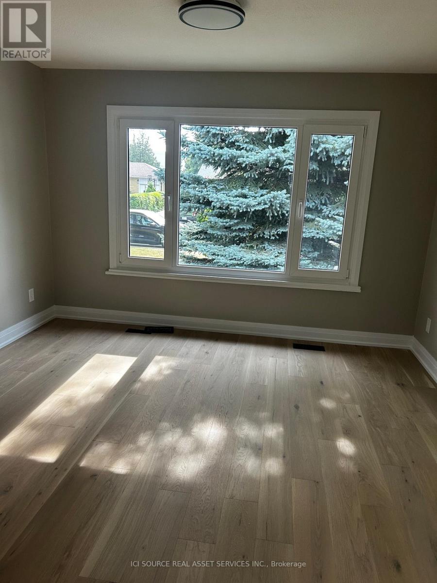 Photo 11 of Main Floor 30 Swanhurst Boulevard, Mississauga ON